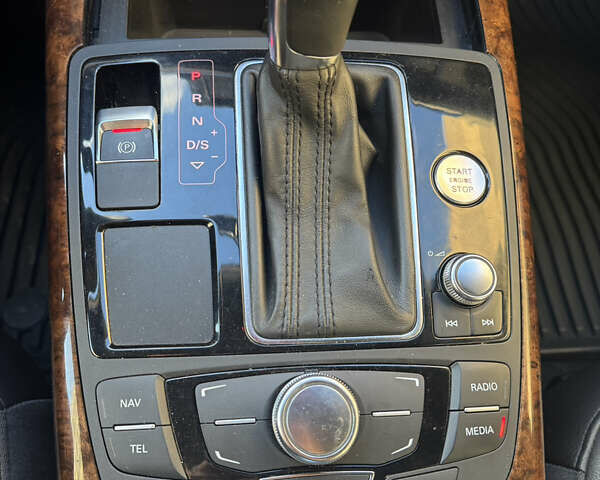 Белый Ауди А6, объемом двигателя 1.98 л и пробегом 178 тыс. км за 14000 $, фото 11 на Automoto.ua