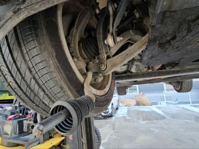 Білий Ауді А6, об'ємом двигуна 3 л та пробігом 188 тис. км за 12900 $, фото 31 на Automoto.ua