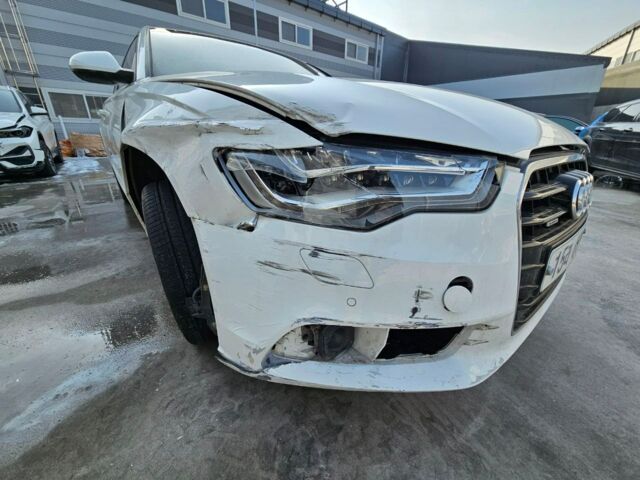 Білий Ауді А6, об'ємом двигуна 3 л та пробігом 188 тис. км за 12900 $, фото 11 на Automoto.ua