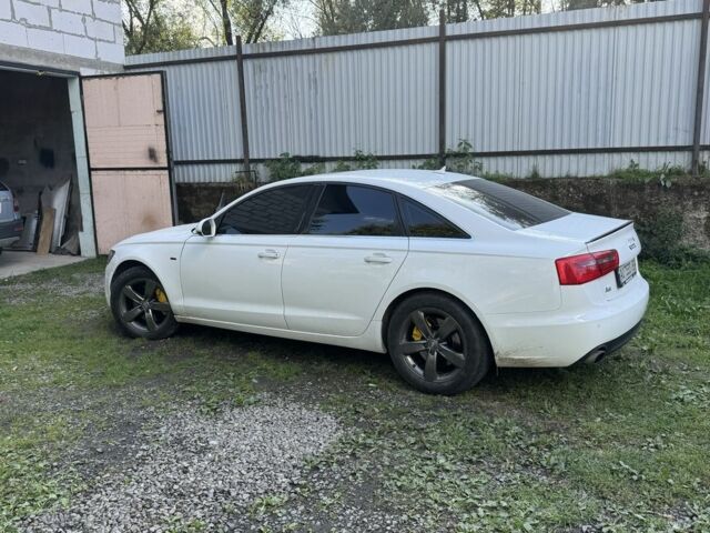 Білий Ауді А6, об'ємом двигуна 2 л та пробігом 250 тис. км за 9497 $, фото 4 на Automoto.ua