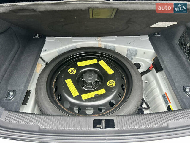 Білий Ауді А6, об'ємом двигуна 3 л та пробігом 235 тис. км за 13500 $, фото 30 на Automoto.ua