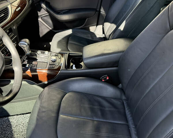 Білий Ауді А6, об'ємом двигуна 3 л та пробігом 250 тис. км за 15600 $, фото 4 на Automoto.ua