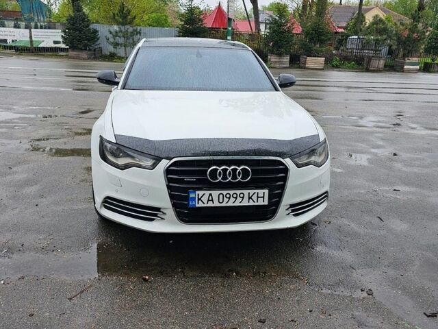 Белый Ауди А6, объемом двигателя 1.98 л и пробегом 148 тыс. км за 10900 $, фото 1 на Automoto.ua