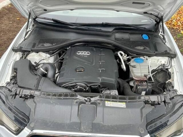 Білий Ауді А6, об'ємом двигуна 2 л та пробігом 165 тис. км за 15200 $, фото 6 на Automoto.ua