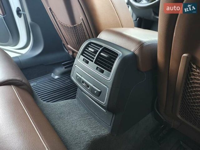 Ауди А6 2013 в Ровно на Automoto.ua Белый Ауди А6, объемом двигателя 2 л и пробегом 222 тыс. км за 11750 $, фото 54 на Automoto.ua