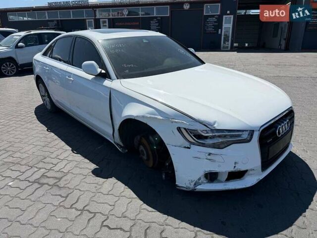 Белый Ауди А6, объемом двигателя 3 л и пробегом 188 тыс. км за 12400 $, фото 4 на Automoto.ua