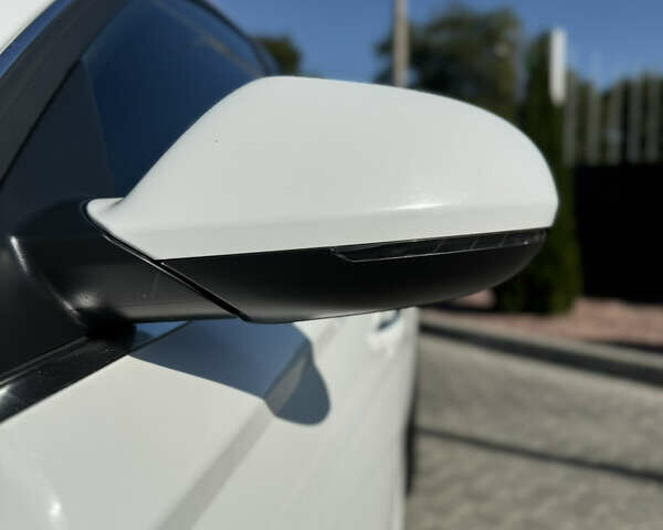 Белый Ауди А6, объемом двигателя 3 л и пробегом 196 тыс. км за 16700 $, фото 4 на Automoto.ua