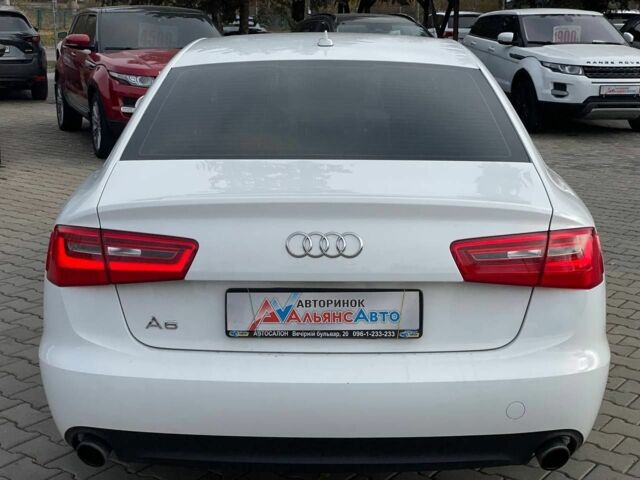 Білий Ауді А6, об'ємом двигуна 2 л та пробігом 165 тис. км за 12999 $, фото 5 на Automoto.ua