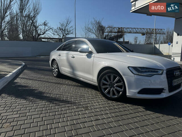 Ауди А6 2014 в Одессе на Automoto.ua Белый Ауди А6, объемом двигателя 2 л и пробегом 245 тыс. км за 14500 $, фото 1 на Automoto.ua