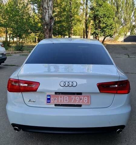 Белый Ауди А6, объемом двигателя 2 л и пробегом 221 тыс. км за 13500 $, фото 9 на Automoto.ua
