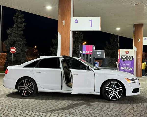 Белый Ауди А6, объемом двигателя 3 л и пробегом 254 тыс. км за 17900 $, фото 5 на Automoto.ua
