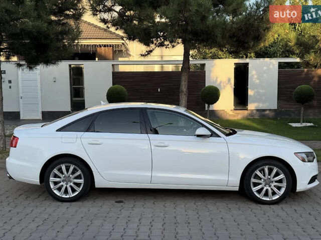 Білий Ауді А6, об'ємом двигуна 2 л та пробігом 148 тис. км за 14700 $, фото 4 на Automoto.ua