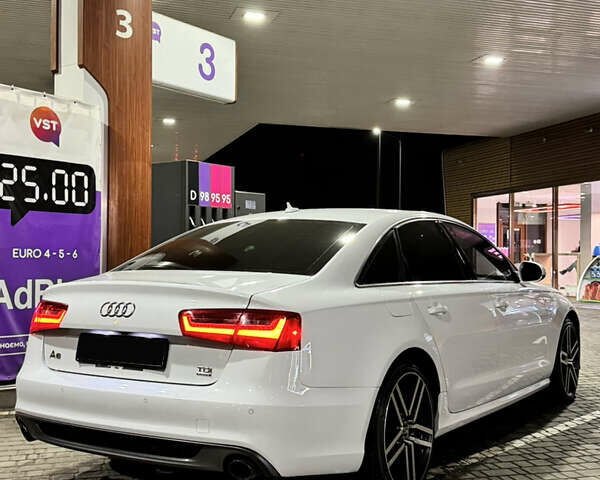 Белый Ауди А6, объемом двигателя 3 л и пробегом 254 тыс. км за 17900 $, фото 3 на Automoto.ua