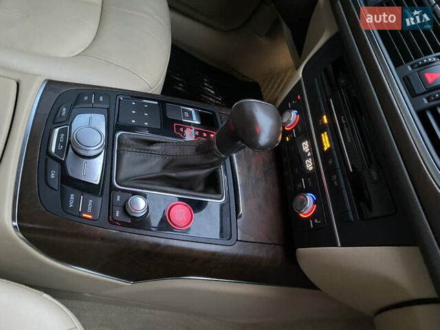 Білий Ауді А6, об'ємом двигуна 2 л та пробігом 235 тис. км за 13500 $, фото 74 на Automoto.ua