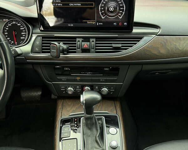 Білий Ауді А6, об'ємом двигуна 1.97 л та пробігом 188 тис. км за 16200 $, фото 39 на Automoto.ua