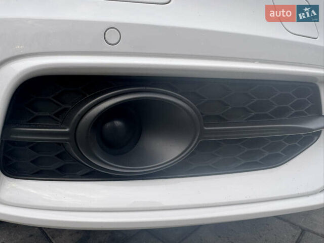 Белый Ауди А6, объемом двигателя 3 л и пробегом 119 тыс. км за 20900 $, фото 12 на Automoto.ua