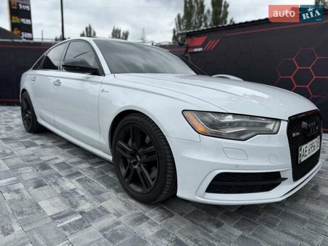 Белый Ауди А6, объемом двигателя 3 л и пробегом 184 тыс. км за 16700 $, фото 5 на Automoto.ua