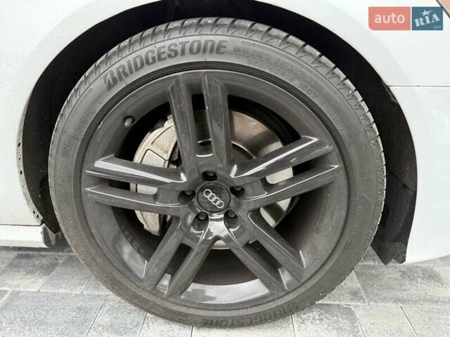 Белый Ауди А6, объемом двигателя 3 л и пробегом 184 тыс. км за 16700 $, фото 7 на Automoto.ua