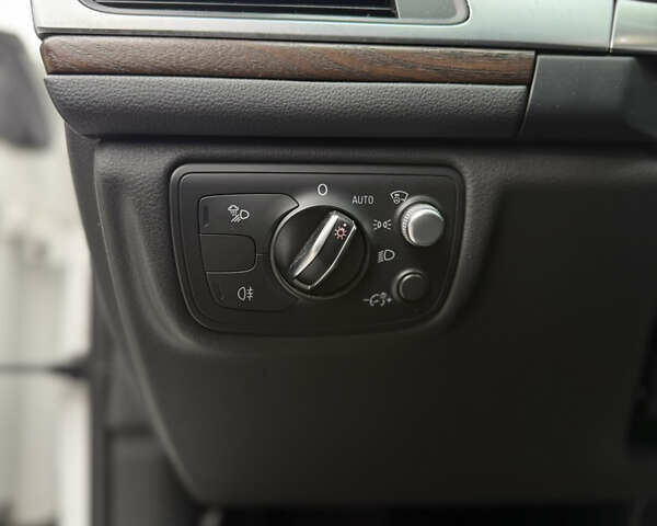 Білий Ауді А6, об'ємом двигуна 1.97 л та пробігом 188 тис. км за 16200 $, фото 22 на Automoto.ua