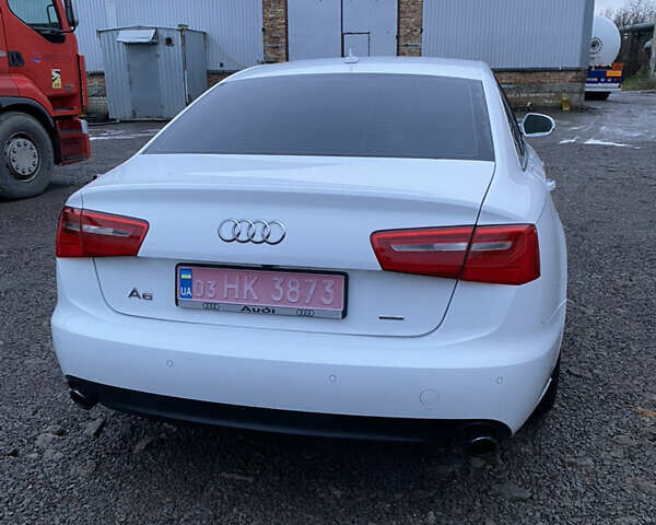 Білий Ауді А6, об'ємом двигуна 2 л та пробігом 235 тис. км за 13500 $, фото 16 на Automoto.ua