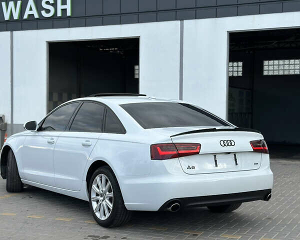 Ауди А6 2014 в Харькове на Automoto.ua Белый Ауди А6, объемом двигателя 2 л и пробегом 137 тыс. км за 17500 $, фото 5 на Automoto.ua