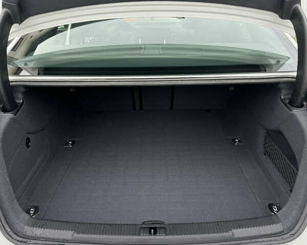 Ауді А6 2014 у Рівному на Automoto.ua Білий Ауді А6, об'ємом двигуна 2.97 л та пробігом 167 тис. км за 20000 $, фото 18 на Automoto.ua