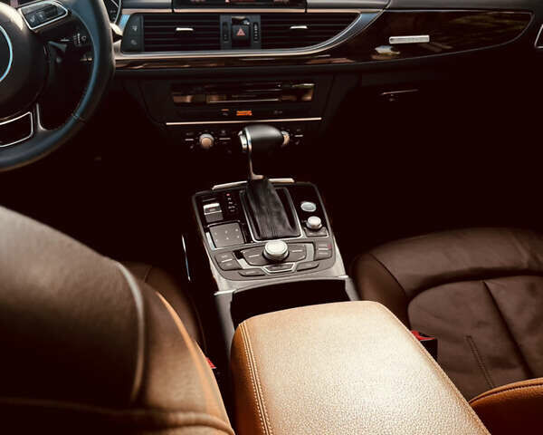 Белый Ауди А6, объемом двигателя 2 л и пробегом 220 тыс. км за 15400 $, фото 23 на Automoto.ua