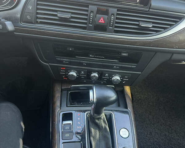 Ауди А6 2014 в Одессе на Automoto.ua Белый Ауди А6, объемом двигателя 2 л и пробегом 245 тыс. км за 14500 $, фото 19 на Automoto.ua