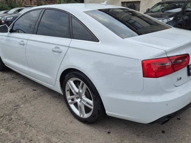 Білий Ауді А6, об'ємом двигуна 2 л та пробігом 182 тис. км за 13600 $, фото 1 на Automoto.ua