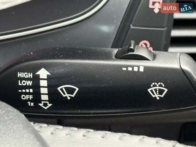 Белый Ауди А6, объемом двигателя 3 л и пробегом 185 тыс. км за 16599 $, фото 61 на Automoto.ua