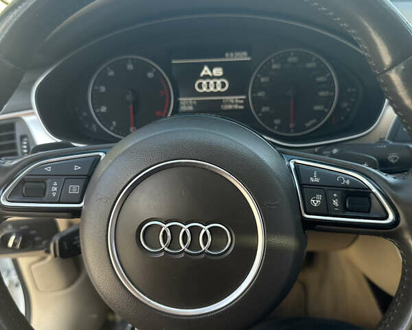 Білий Ауді А6, об'ємом двигуна 2 л та пробігом 121 тис. км за 14000 $, фото 16 на Automoto.ua