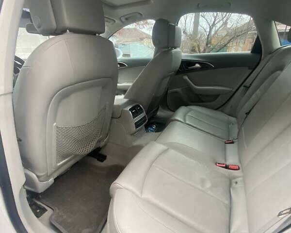 Білий Ауді А6, об'ємом двигуна 3 л та пробігом 123 тис. км за 17200 $, фото 4 на Automoto.ua