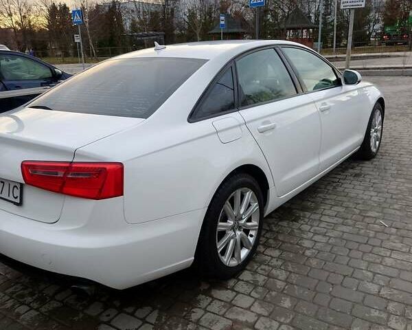 Белый Ауди А6, объемом двигателя 2 л и пробегом 225 тыс. км за 16300 $, фото 4 на Automoto.ua