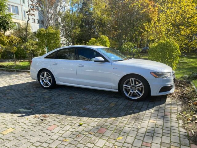 Белый Ауди А6, объемом двигателя 3 л и пробегом 184 тыс. км за 16000 $, фото 1 на Automoto.ua