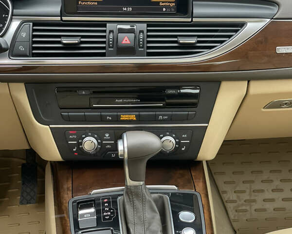 Белый Ауди А6, объемом двигателя 1.98 л и пробегом 260 тыс. км за 14000 $, фото 28 на Automoto.ua