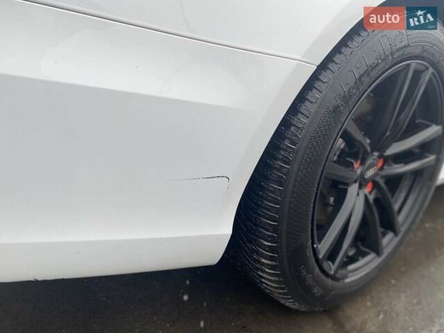 Ауди А6 2014 в Жашкове на Automoto.ua Белый Ауди А6, объемом двигателя 3 л и пробегом 260 тыс. км за 18800 $, фото 18 на Automoto.ua