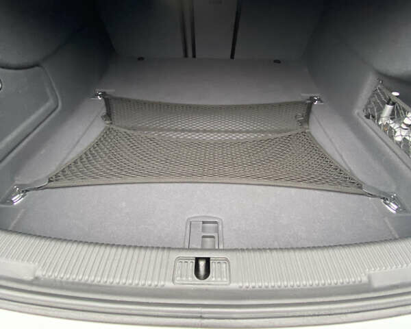 Белый Ауди А6, объемом двигателя 3 л и пробегом 251 тыс. км за 20500 $, фото 9 на Automoto.ua