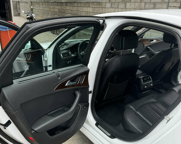 Ауді А6 2014 у Рівному на Automoto.ua Білий Ауді А6, об'ємом двигуна 2.97 л та пробігом 167 тис. км за 20000 $, фото 12 на Automoto.ua