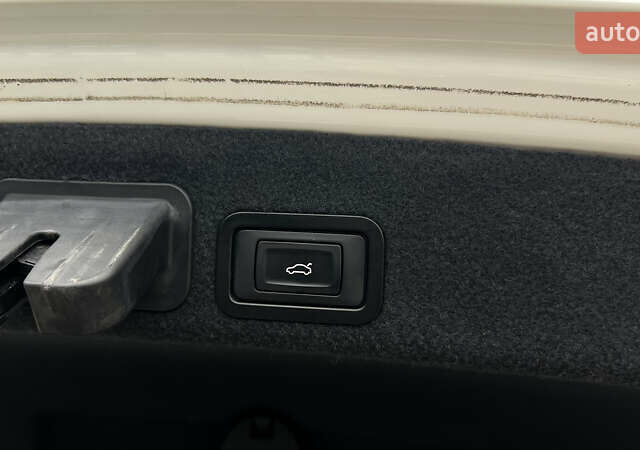 Белый Ауди А6, объемом двигателя 3 л и пробегом 132 тыс. км за 21500 $, фото 37 на Automoto.ua