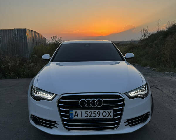 Белый Ауди А6, объемом двигателя 2.97 л и пробегом 207 тыс. км за 20700 $, фото 1 на Automoto.ua