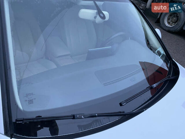 Білий Ауді А6, об'ємом двигуна 2 л та пробігом 235 тис. км за 13500 $, фото 25 на Automoto.ua