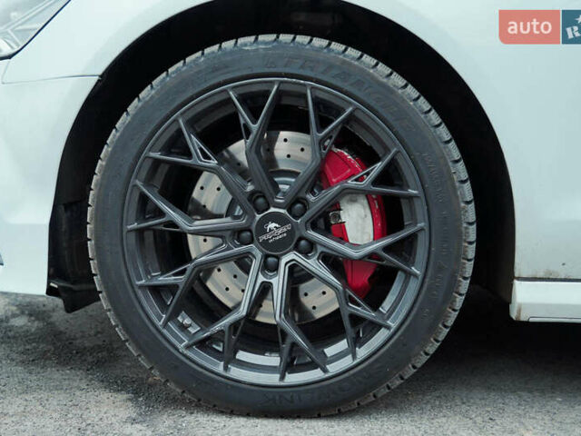 Ауді А6 2014 у Каменце-Подольском на Automoto.ua Білий Ауді А6, об'ємом двигуна 3 л та пробігом 197 тис. км за 14500 $, фото 25 на Automoto.ua