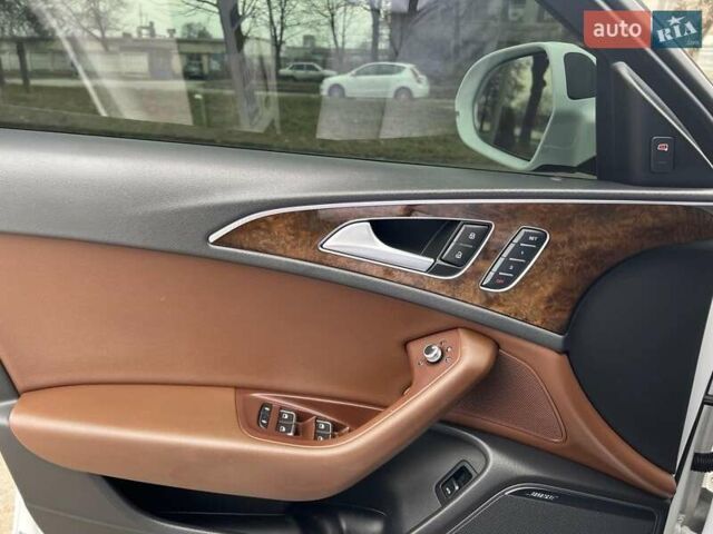 Белый Ауди А6, объемом двигателя 2 л и пробегом 250 тыс. км за 14000 $, фото 18 на Automoto.ua