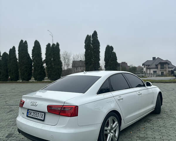Білий Ауді А6, об'ємом двигуна 2 л та пробігом 121 тис. км за 14000 $, фото 10 на Automoto.ua