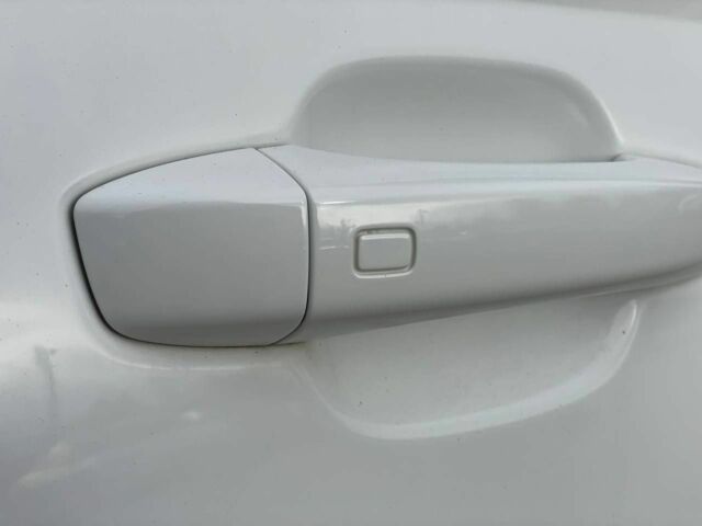 Білий Ауді А6, об'ємом двигуна 2 л та пробігом 165 тис. км за 12999 $, фото 8 на Automoto.ua