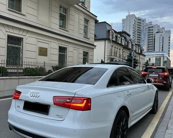Белый Ауди А6, объемом двигателя 3 л и пробегом 205 тыс. км за 15900 $, фото 9 на Automoto.ua
