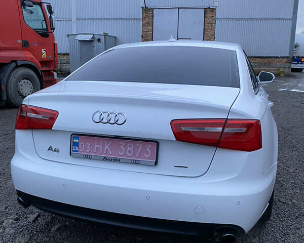 Білий Ауді А6, об'ємом двигуна 2 л та пробігом 235 тис. км за 13500 $, фото 14 на Automoto.ua