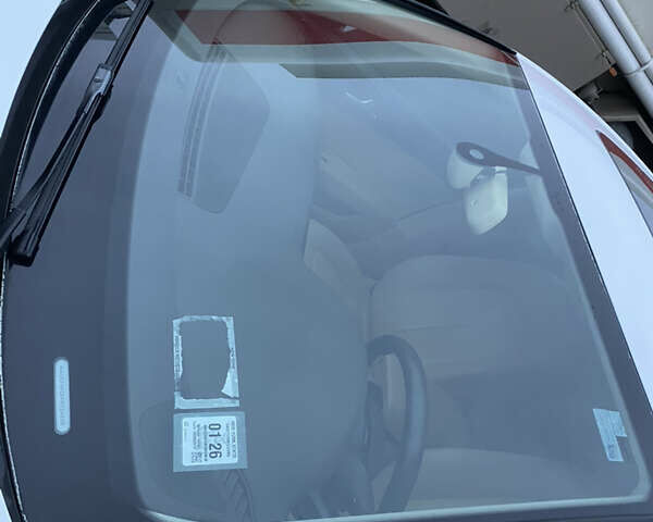 Білий Ауді А6, об'ємом двигуна 2 л та пробігом 235 тис. км за 13500 $, фото 71 на Automoto.ua