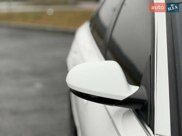 Белый Ауди А6, объемом двигателя 3 л и пробегом 180 тыс. км за 18555 $, фото 8 на Automoto.ua