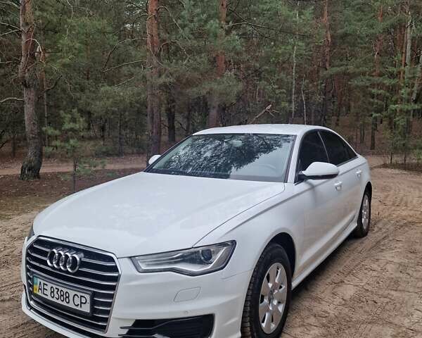 Білий Ауді А6, об'ємом двигуна 1.78 л та пробігом 155 тис. км за 18000 $, фото 2 на Automoto.ua